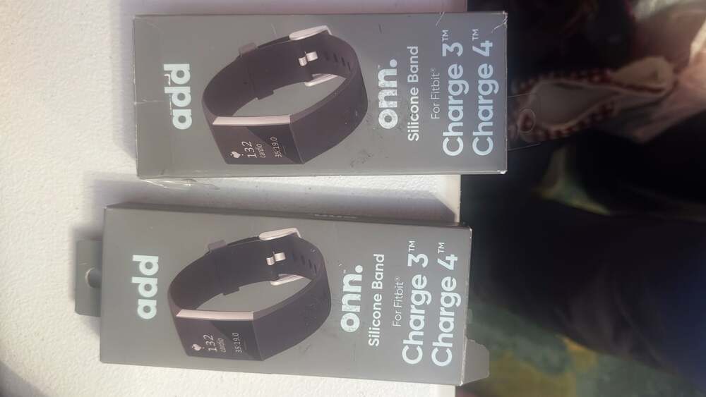 onn. Silicone Replacement Band for Fitbit Charge 3 & Charge 4, Black